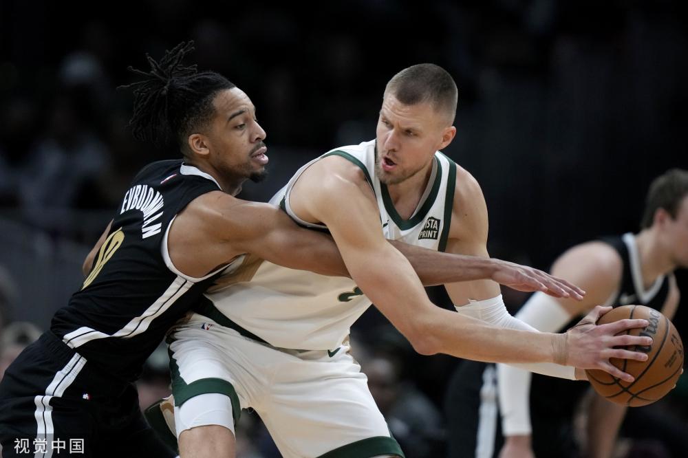 广女子足球 广女子足球