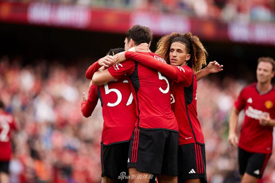 世锦赛夺冠 世锦赛夺冠